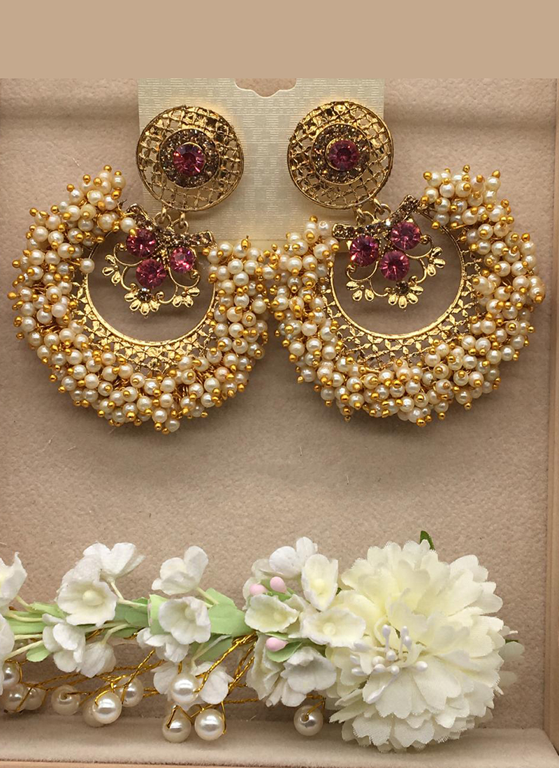 traditional kundan earrings