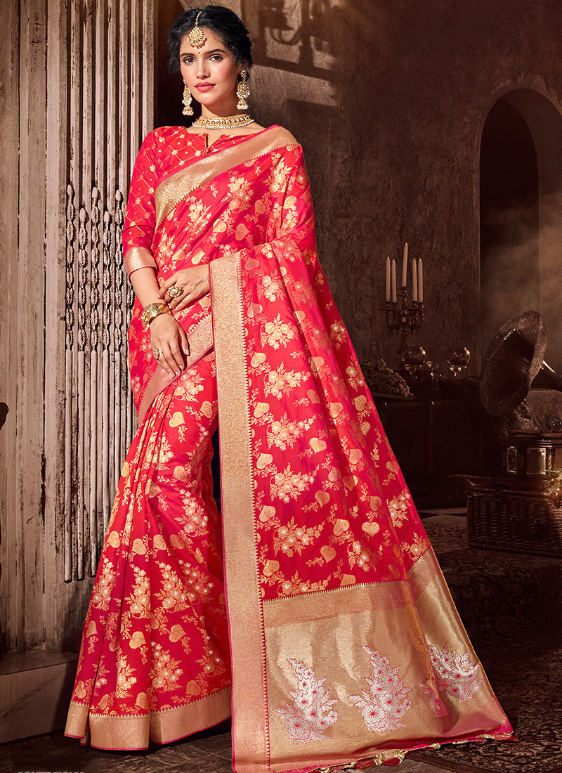 Green Banarasi Silk Saree With Zari Weaving Work – Bahuji - Online Fashion  & Lifestyle Store