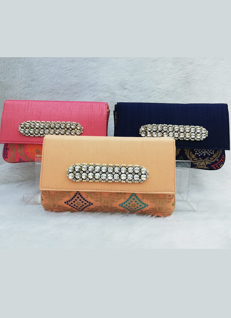 box clutches online