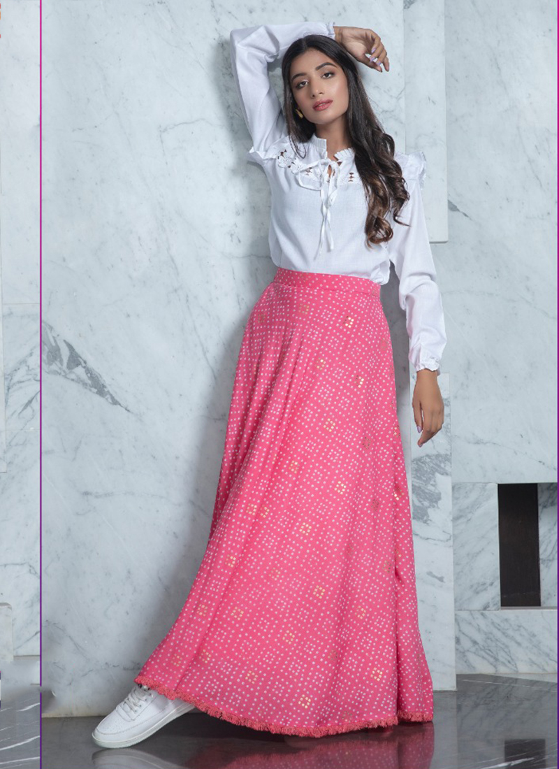 Chantilly lace maxi skirt S129