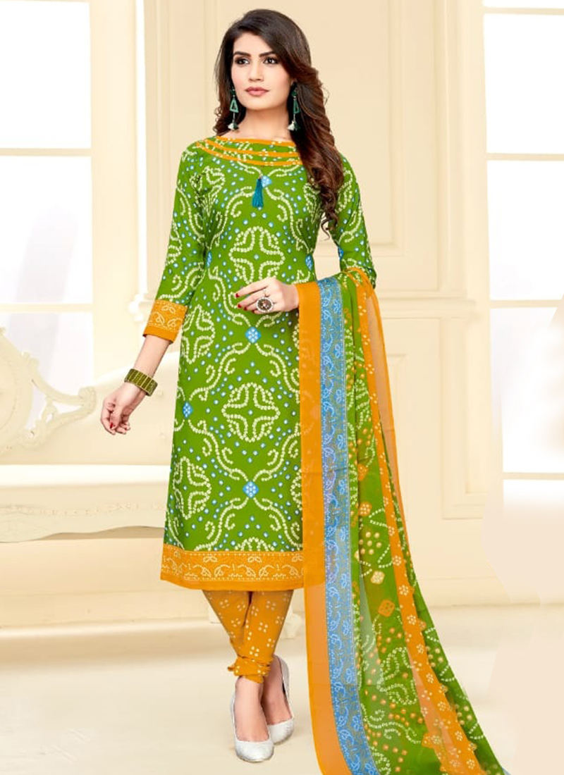 bandhani print churidar