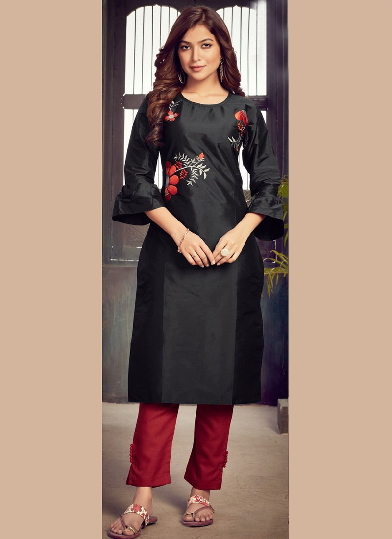 Tapeta kurti outlet