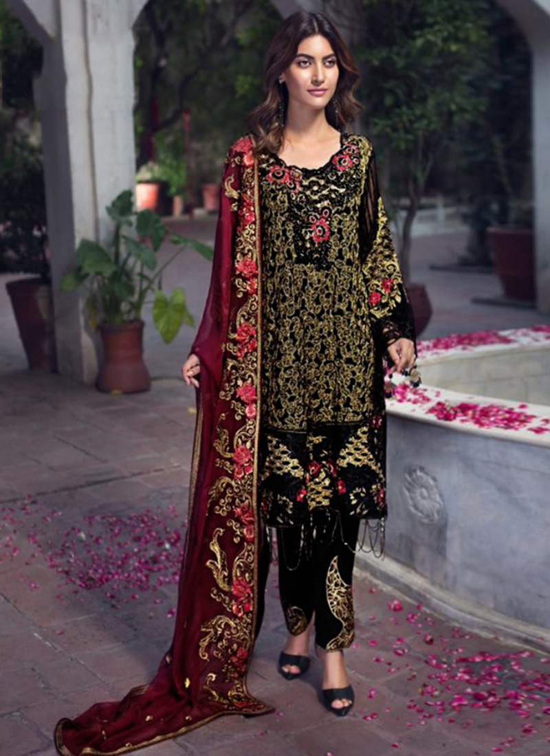 Zebtan Hit Cord Serene Heavy Embroidery Work Faux Georgette Pakistani ...