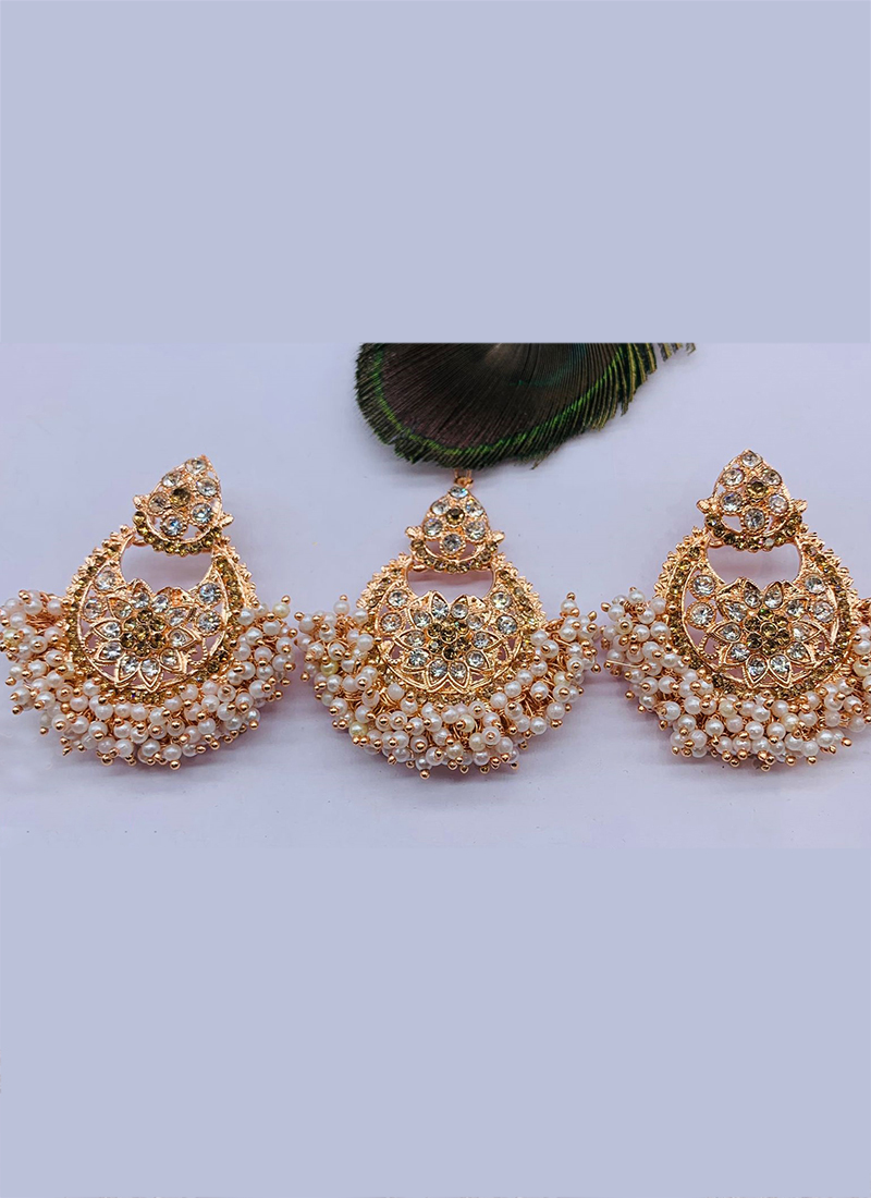 Buy Royal Touch 22K micro Gold Plated white kundan mirror stone smooth Oval  shape necklace with earrings set for women for wedding, reception and  ethnic wear Online In India At Discounted Prices