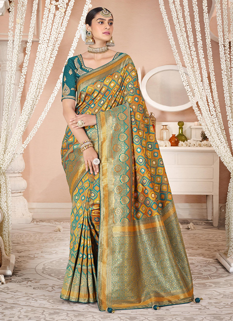 Cream Border Reception Saree