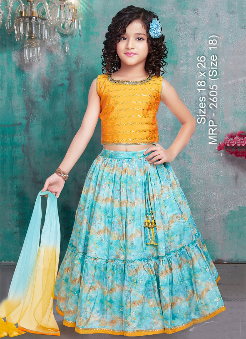 Green Lehenga Set With Butti Work For Girls Design by Nadaan Parindey at  Pernia's Pop Up Shop 2023