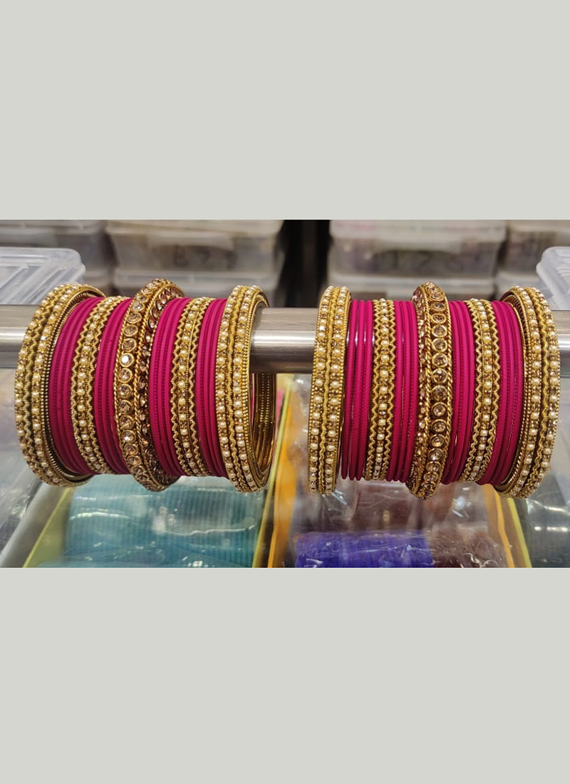 dark pink colour bangles