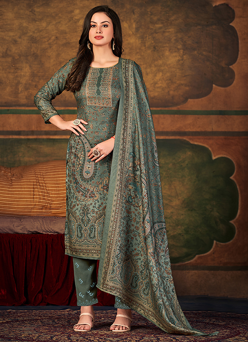 Nishat Linen Winter Dresses Collection 2023-2024 Khaddar Linen | Winter  dresses, Simple pakistani dresses, Dress collection