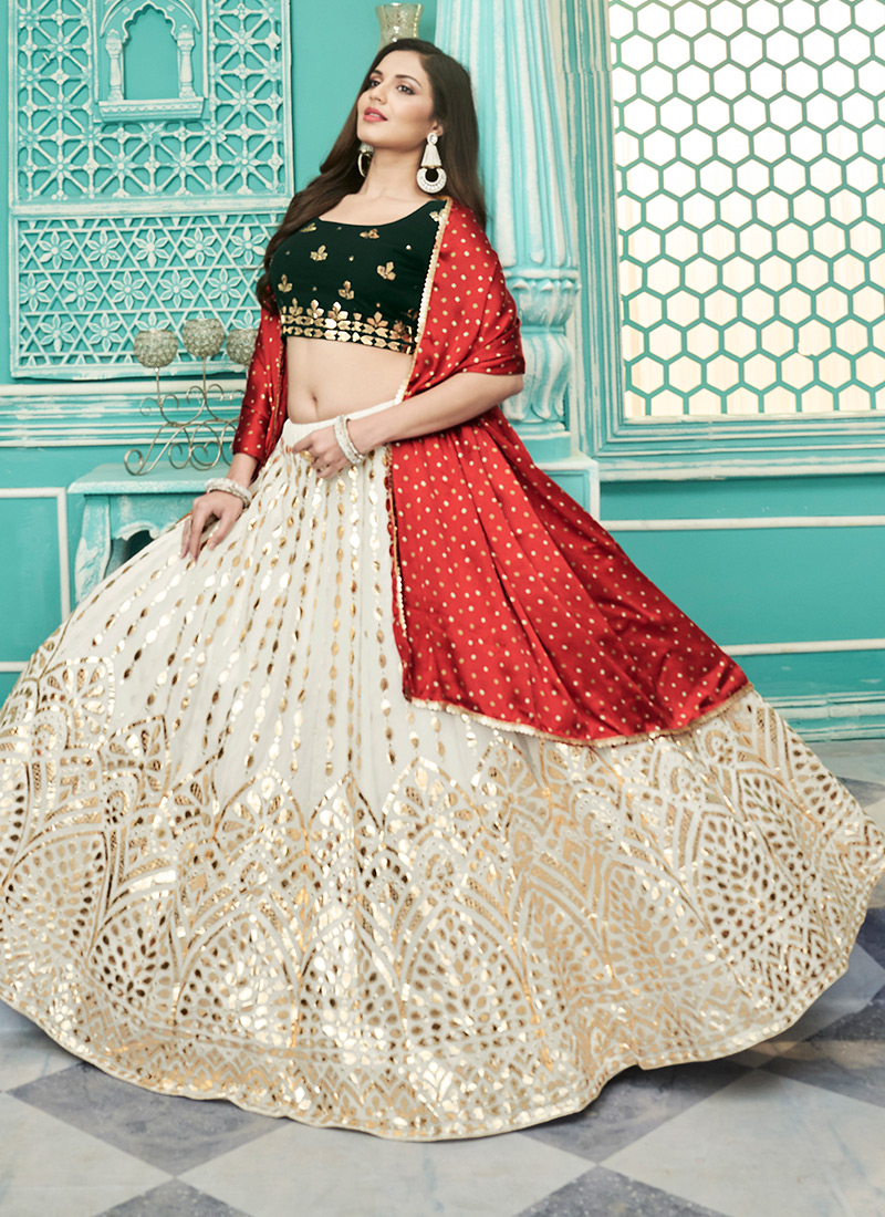 Buy Off-White Floral Print Banglori Silk Bridal Lehenga Choli With Dupatta  Online from EthnicPlus for ₹2999
