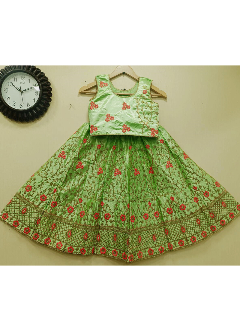 Kids paithani lehenga | Kids blouse designs, Dresses kids girl, Kids  designer dresses