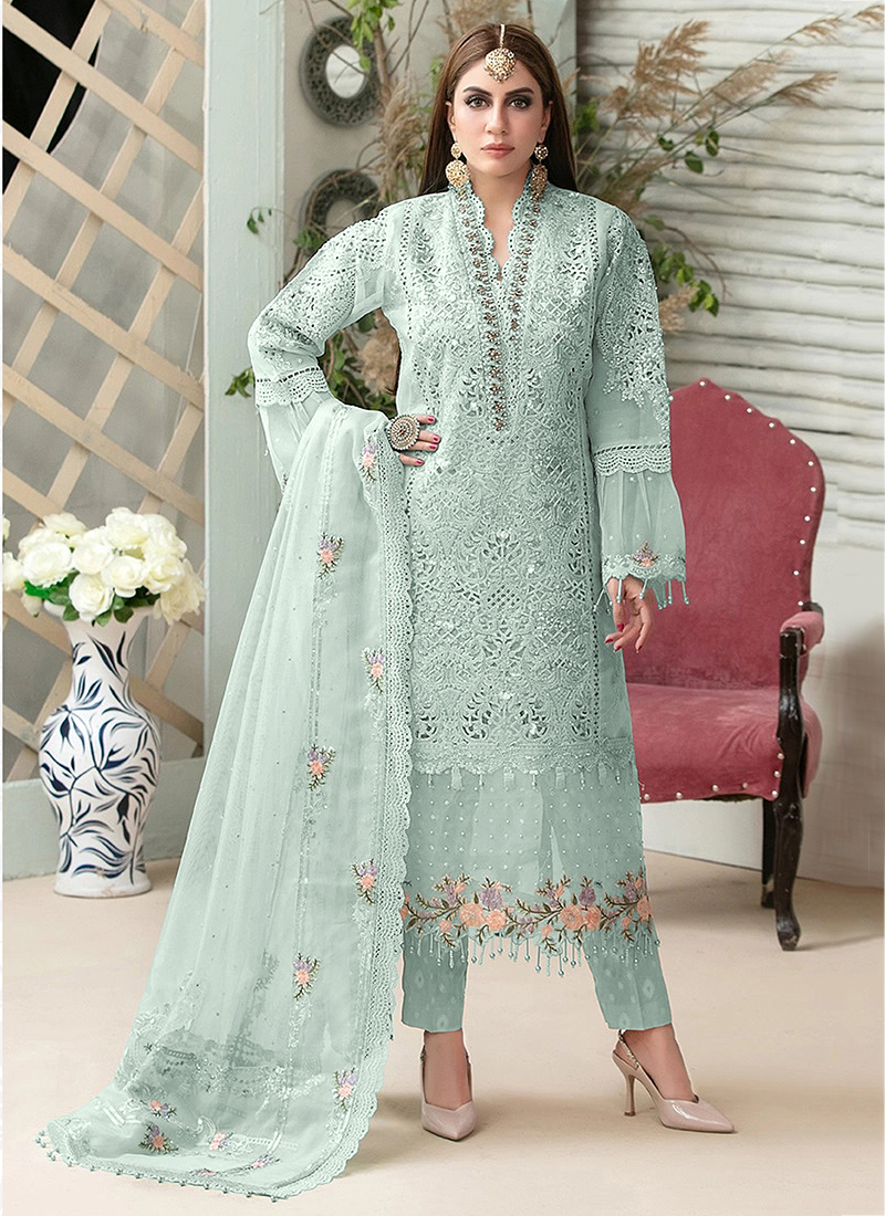 Woven Art Silk Jacquard Pakistani Suit in Maroon | Salwar kameez, Dress  salwar kameez, Designer suits online