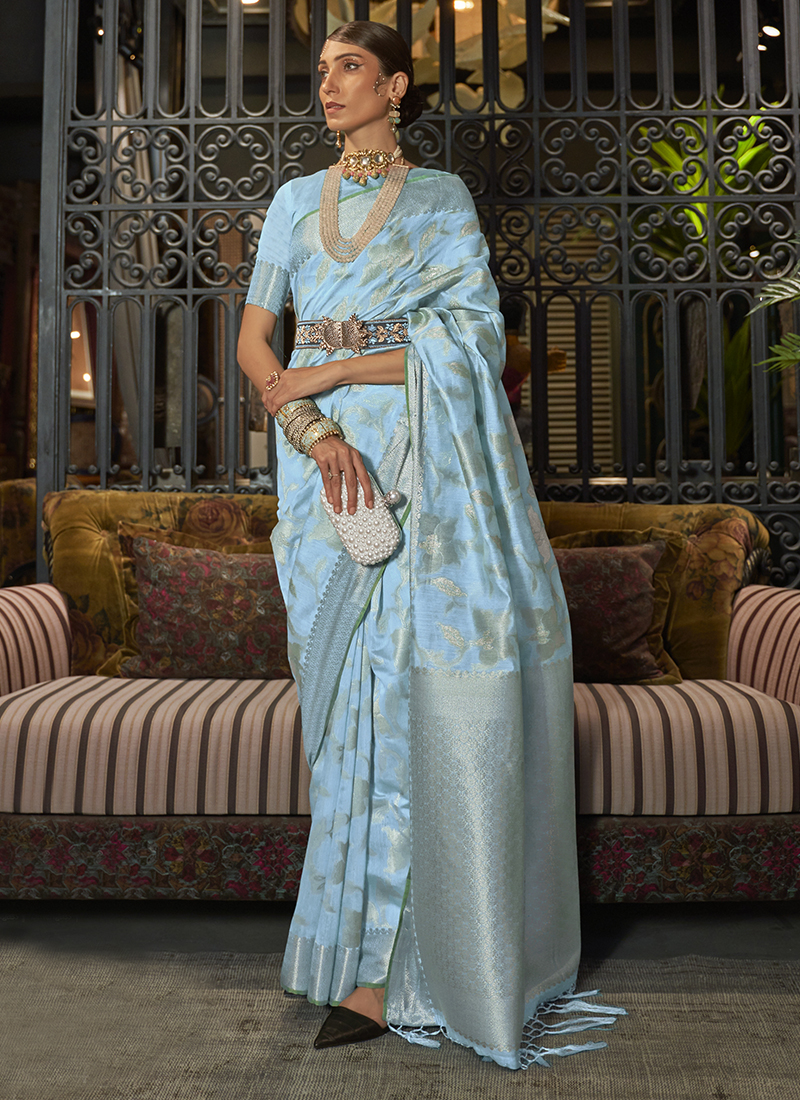 Light Sky Blue Hand Woven South Soft Silk Saree – zarikaariindia.com