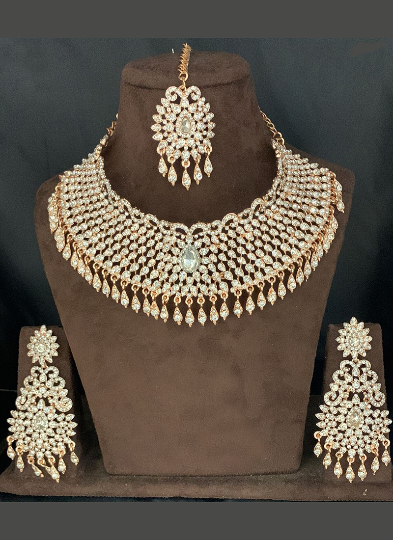 American Diamond Studded Choker Necklace Set