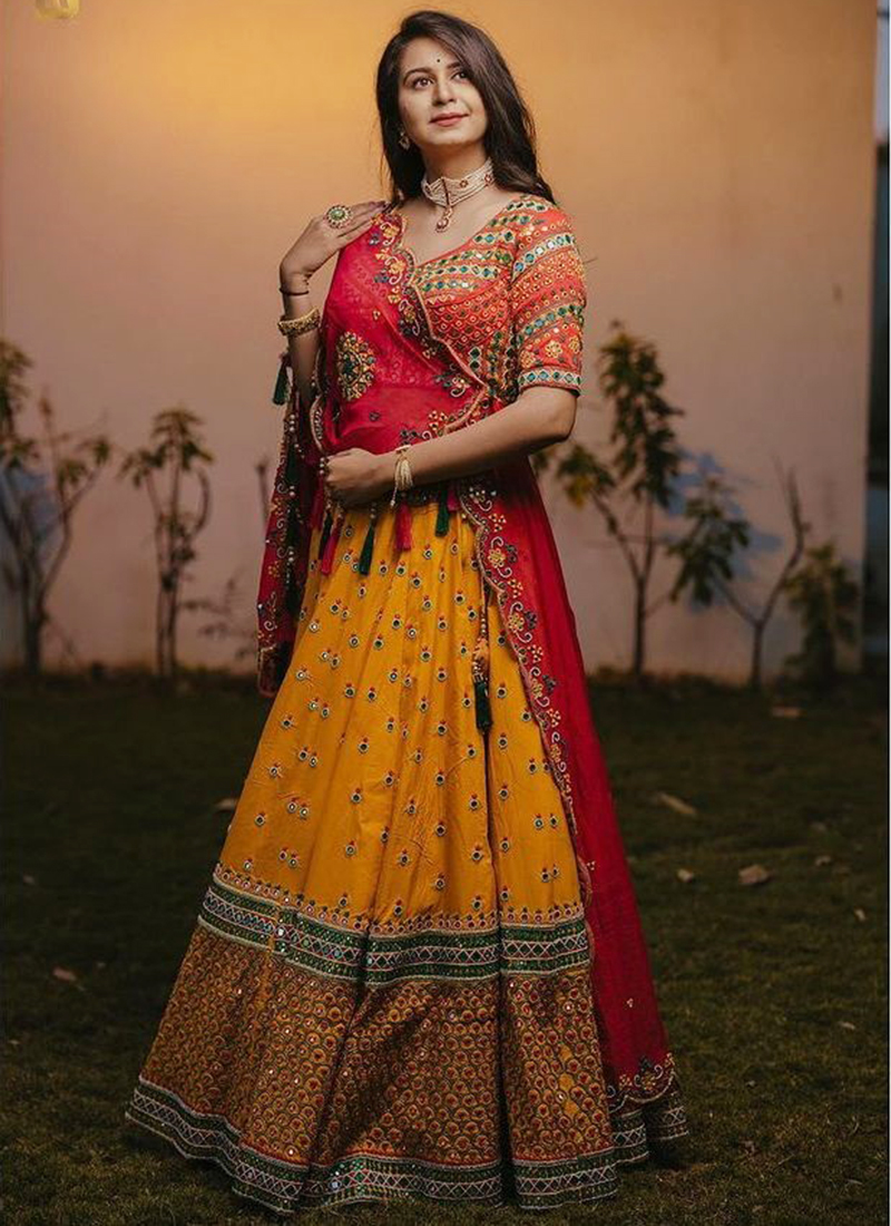 GANGA ZARI VOL 1 BANARASI LEHENGA CHOLI