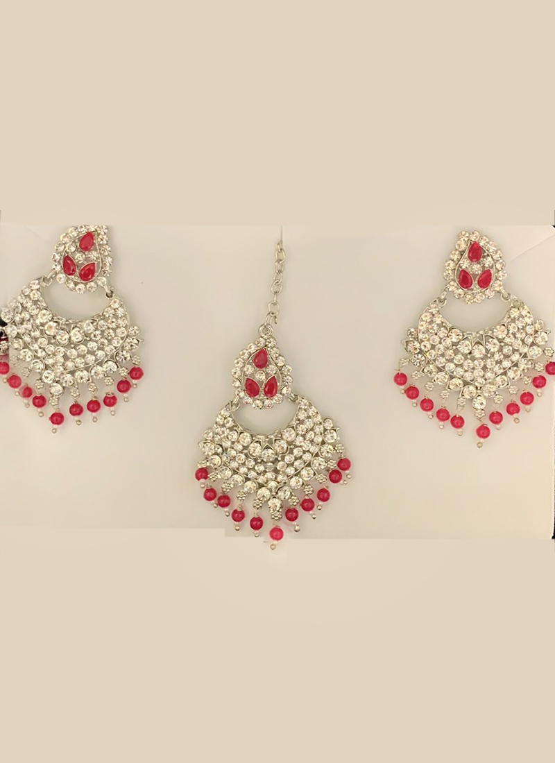 Buy Shining Diva Fashion Latest Stylish Traditional Kundan Maang Tikka  Earrings Jewellery Set for Women (Red)(12369mter), one Online at Lowest  Price Ever in India | Check Reviews & Ratings - Shop The