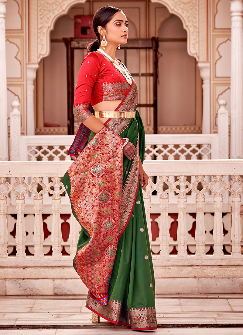 Exquisite Bottle Green Color Silk Base Banarasi Saree – Cygnus Fashion