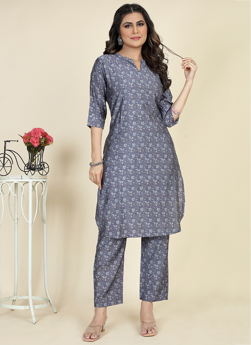 Pin by Manju (LaDDu❤BuGGu) on Night dresses /pajma top | Cotton night dress,  Night dress for women, Night suit for women
