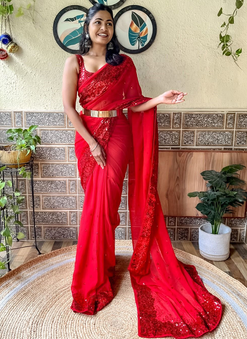 Display 202+ red party wear saree
