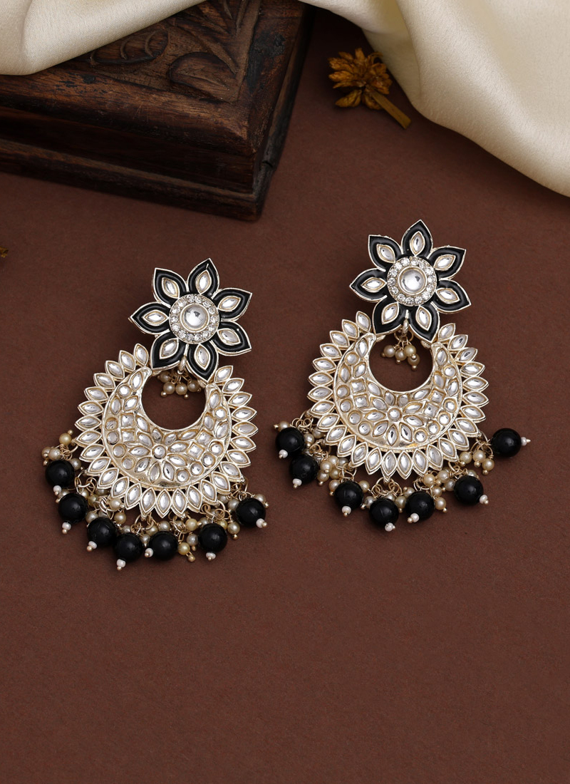 Buy Black Earrings Online | BlueStone.com - India's #1 Online Jewellery  Brand