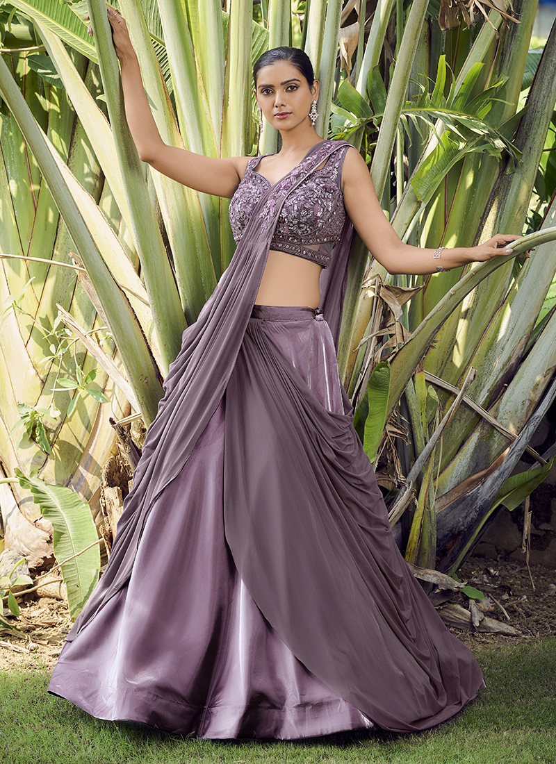 Shop Velvet Lehenga Blouse Designs for Women Online from India's Luxury  Designers 2024