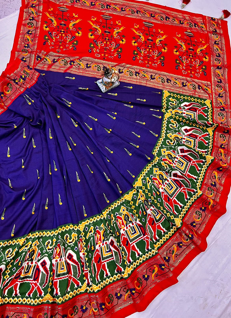 Buy Red and Black Lehenga Choli-toddler 1-3 Years Baby Girl Chaniya Choli-navratri  Lehenga Choli-gujarati Ghagra Choli-traditional Indian Dress Online in  India - Etsy