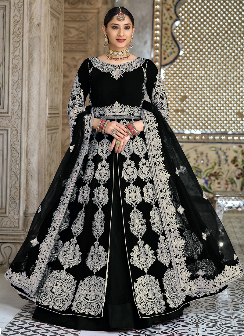 Buy Ethnic Bridal Wear Velvet Anarkali Suit in Maroon Color Online -  SALA2256 | Appelle Fashion