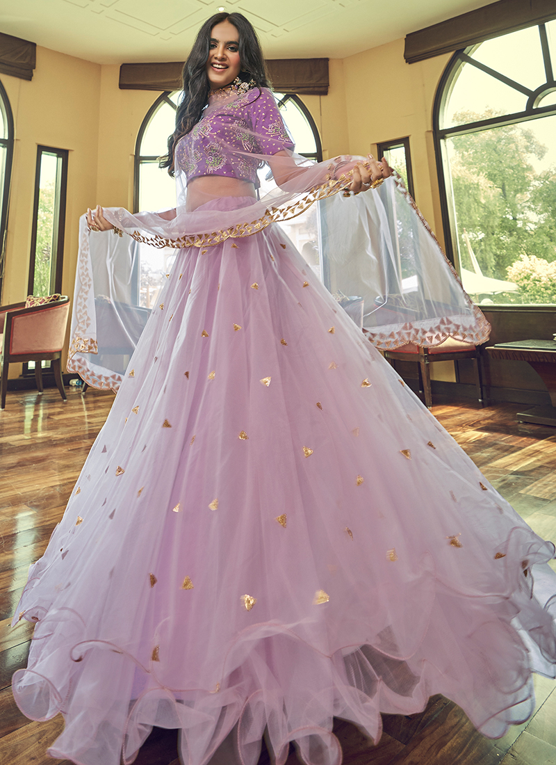 50+ Sangeet Lehengas for Brides Under 1 Lakh | Bridal lehenga online,  Sangeet outfit bridal, Indian dresses traditional