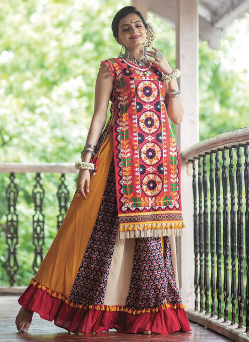 Bollywood Gowns Salwar Kameez  Bollywood Replica  Anarkali Suits