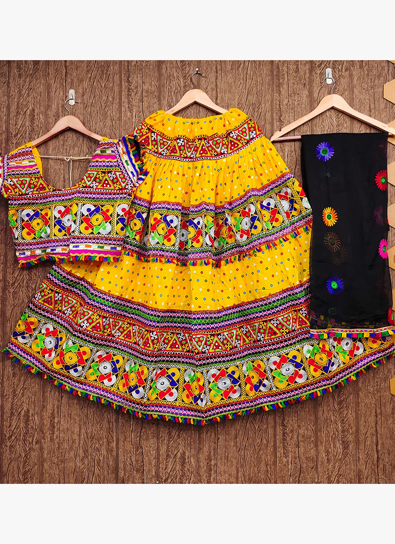 Traditional Fancy Garba Dress With Dupatta at Rs 750/piece in Bhopal | ID:  20029606788