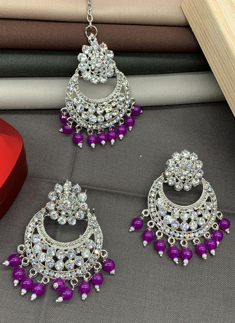 Violet hot sale colour earrings