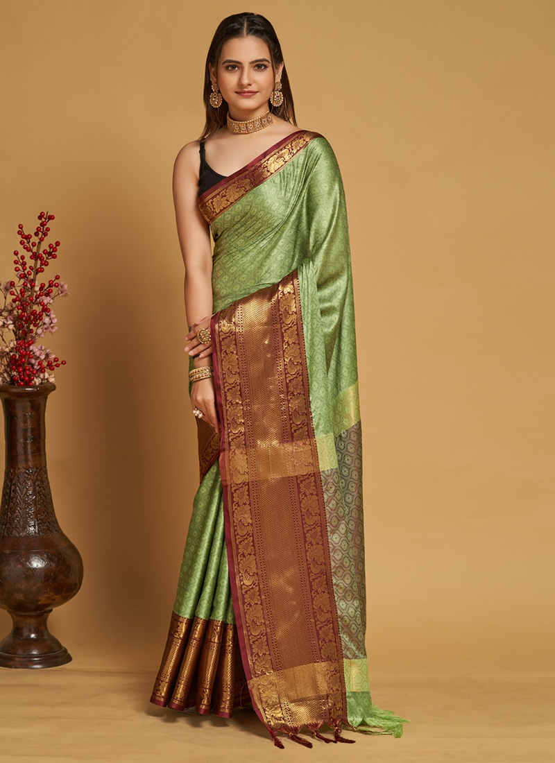 6 Best Ways to Look Stylish in Silk Sarees | Ekana Lablel – Ekana Label