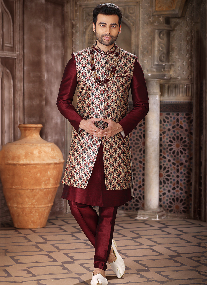 green emerald velvet dress Beautiful Wedding Wear Designer Indo Western For Men  RCM APPARELS PRIVATE  LIMITED