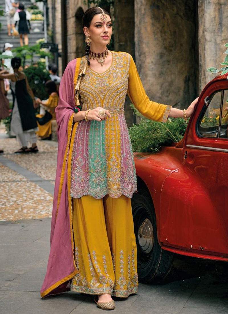 Designer, Party Wear Yellow color Cotton fabric Salwar Kameez : 1849079