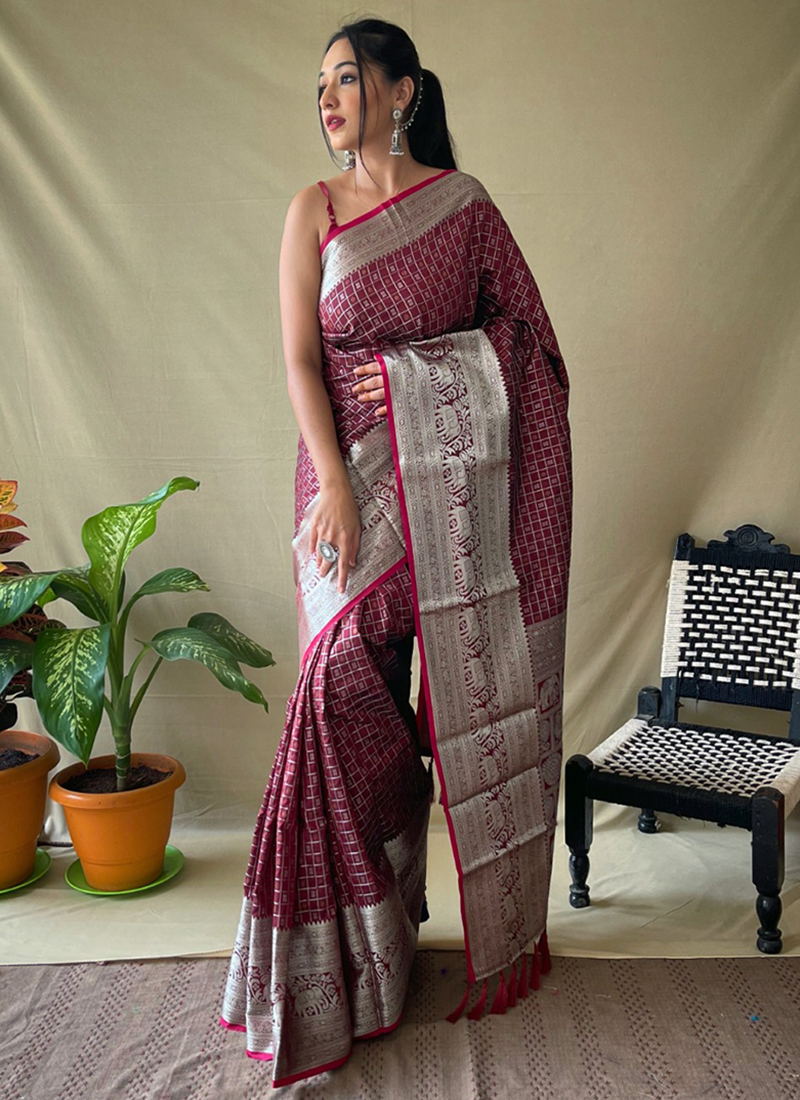 Buy Red Zari Weaving Silk Bridal Saree Online At Ethnic Plus