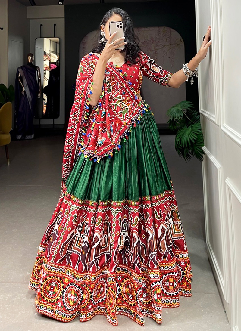 Chaniya choli online for navratri 2025