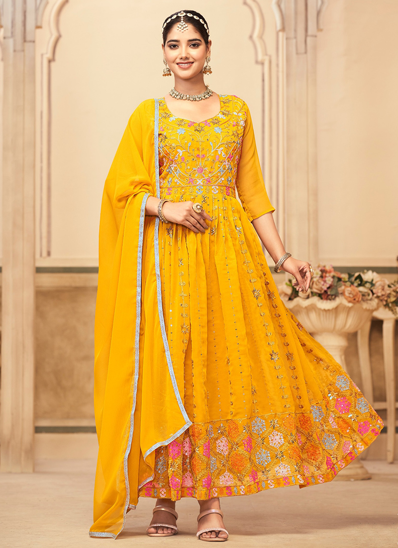 embroidered anarkali dress Red Elegant Viscose Cosmos Embroidered Anarkali Set with Dup
