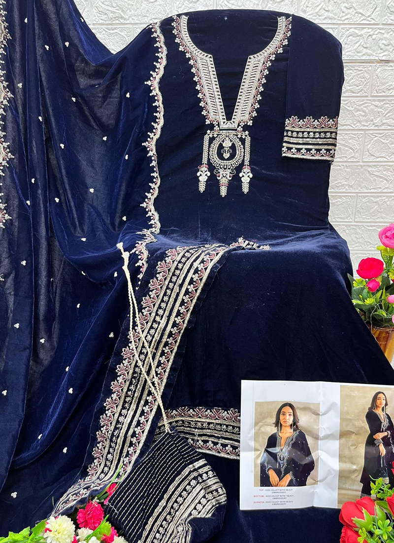 blue velvet fit and flare dress Navy Blue Fit and Flare Long Velvet Dress – The Svaya