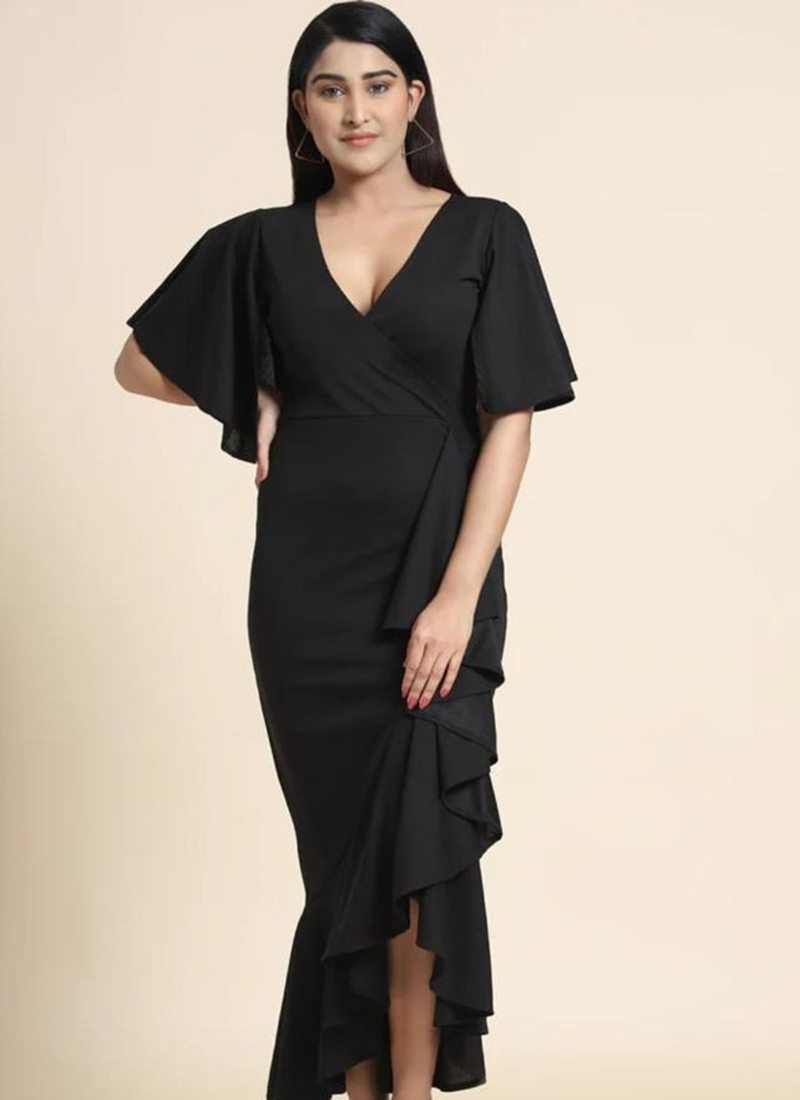 Buy Black Dresses & Gowns for Women by Saadhvi Online | Ajio.com
