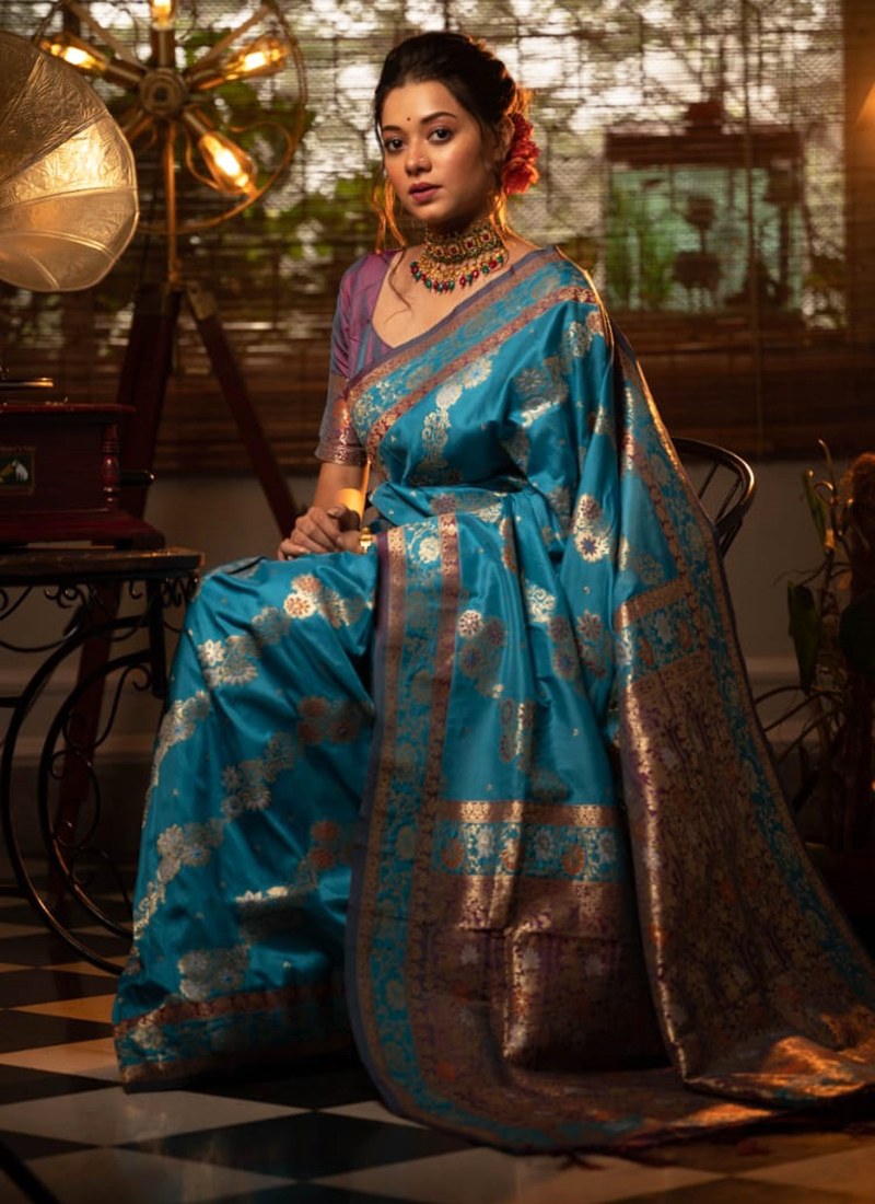 Royal Blue Wedding Pattu Saree 2024 | www.vivalacabana.com