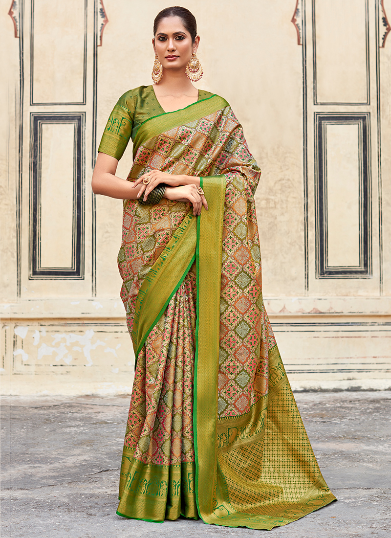 Buy Wedding Wear Light Green Weaving Pure Pattu Silk Saree