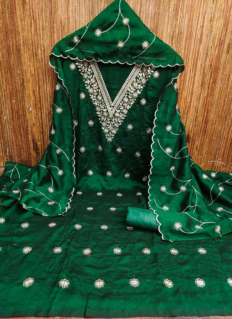 green emerald velvet dress Green Georgette Dress Material Featuring Delicate Floral Zari Embroide main image 1