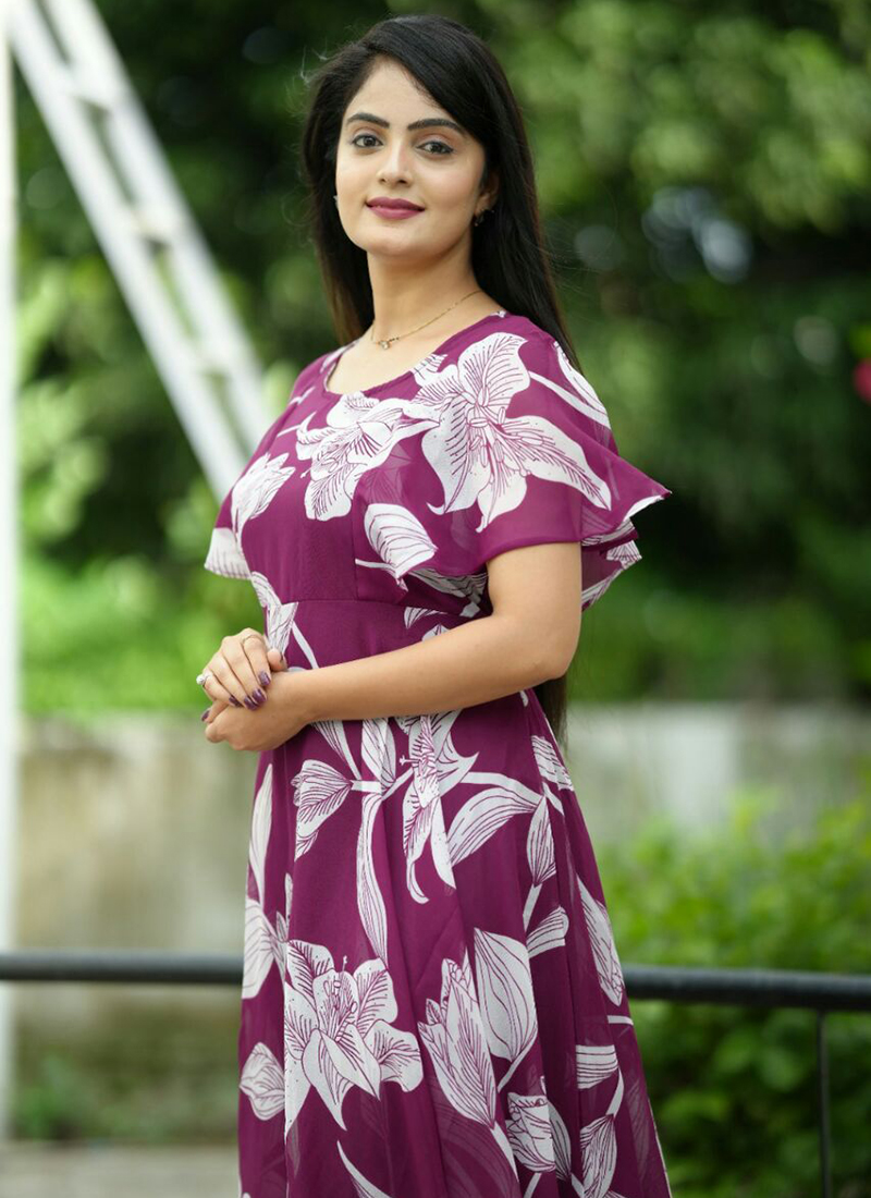 Buy Magenta Georgette Printed Beach Wear Readymade Maxi Dress Online From  Surat Wholesale Shop.