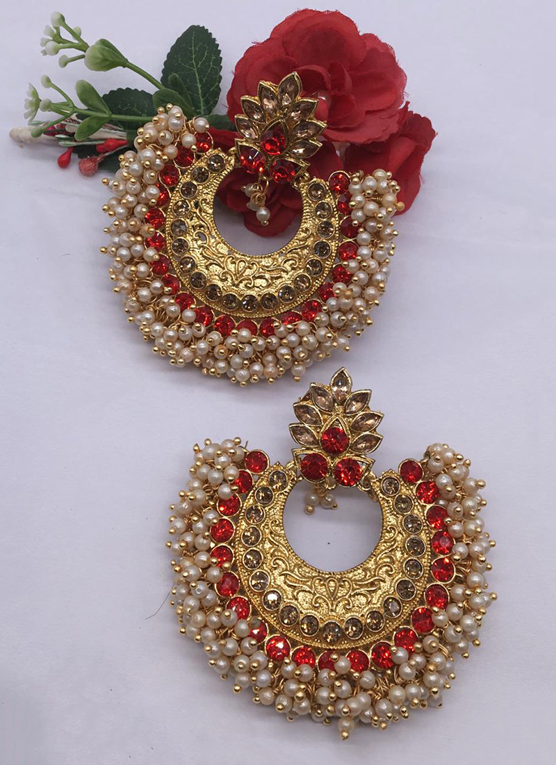 Buy Fancy Party Wear earrings Online From Surat Wholesale Shop.