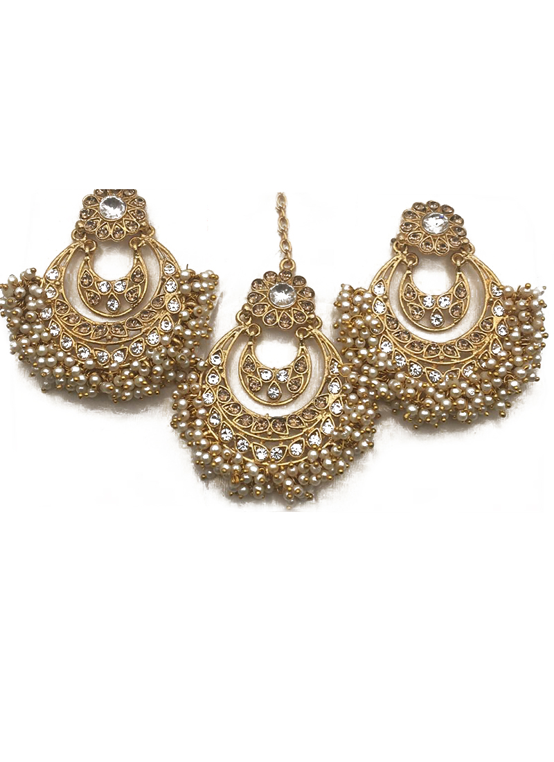 Fancy Designer Earrings Collection With Maang Tikka Catalog